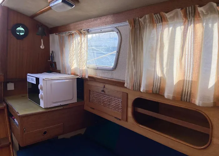 Πλωτό κατάλυμα Barco Expo C49 *