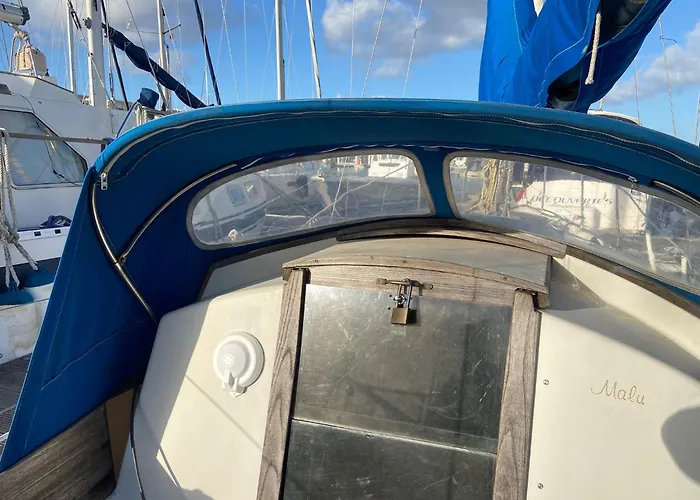 Barco Expo C49 Botel Lissabon